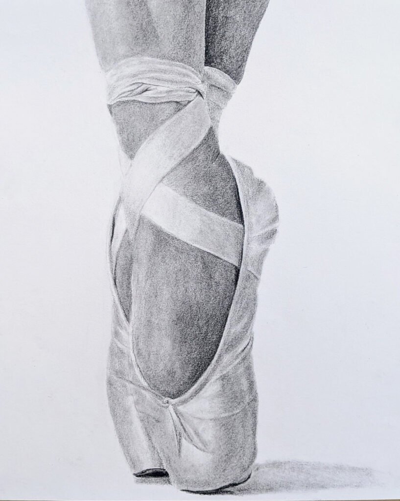 Charcoal En Pointe